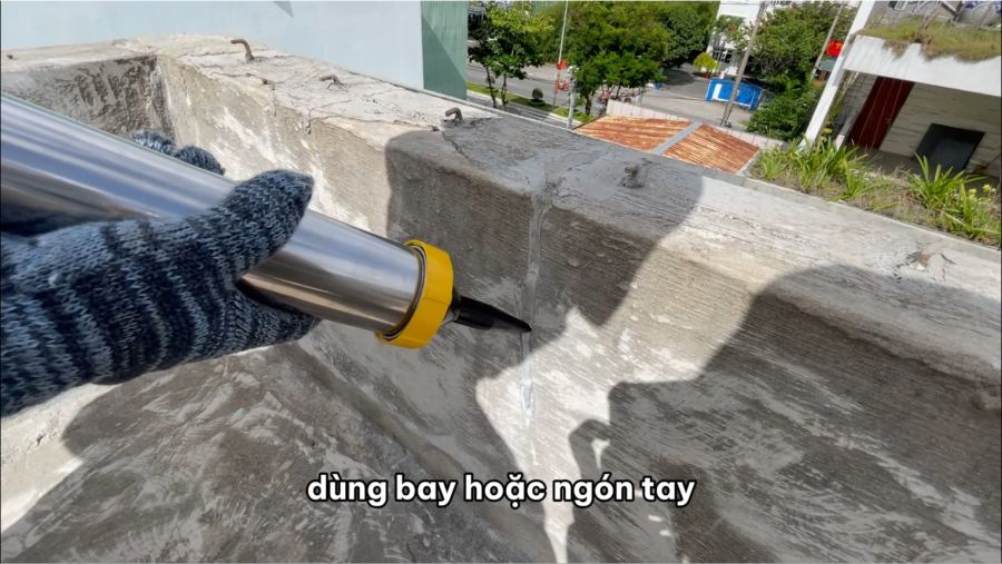 Tường nhà nứt? Trám rồi vẫn nứt lại? Cách xử lý vết nứt đúng kỹ thuật – bền lâu – chống thấm tuyệt đối.