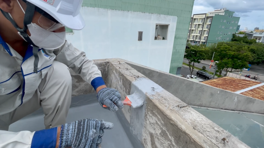 Tường nhà nứt? Trám rồi vẫn nứt lại? Cách xử lý vết nứt đúng kỹ thuật – bền lâu – chống thấm tuyệt đối.