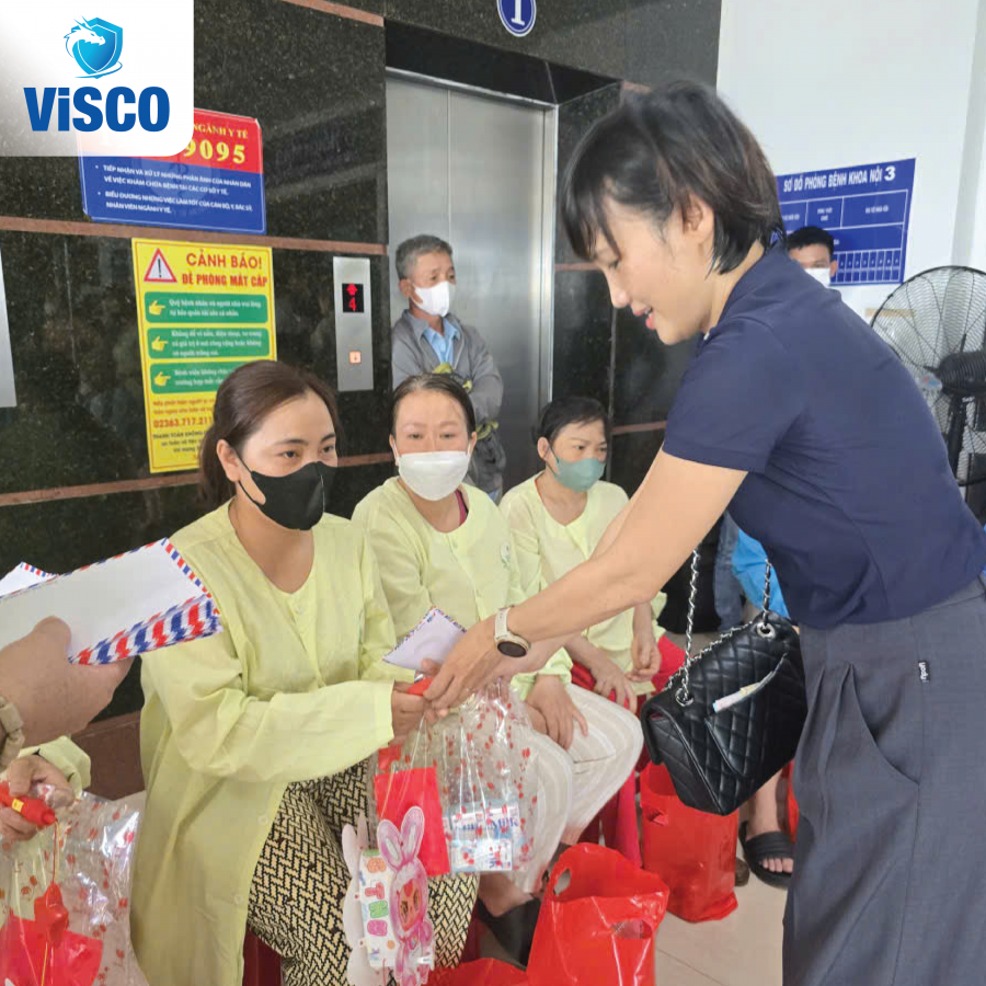 VISCO tổ chức Trung Thu yêu thương cho các em nhỏ tại Bệnh viện Ung Bướu